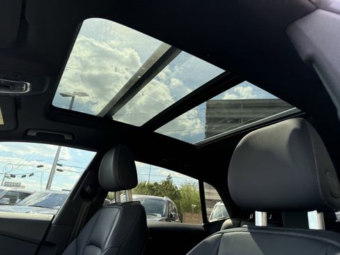 Used 2021 Audi Q8 Premium Plus w/ Premium Plus Package image 12