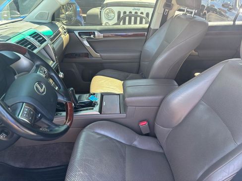 Used 2013 Lexus GX 460 w/ Comfort Plus Pkg AWD/4WD image 8