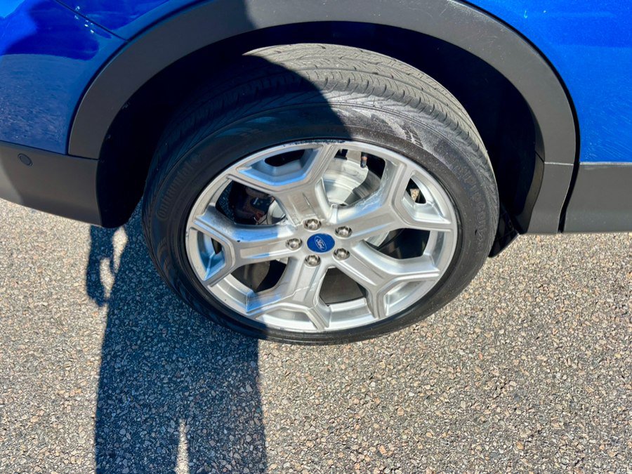 Used 2018 Ford Escape Titanium w/ Ford Safe & Smart Package AWD/4WD image 33