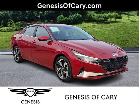 Used 2023 Hyundai Elantra Limited image 1