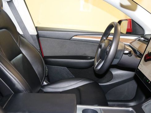 Used 2023 Tesla Model Y Performance image 66