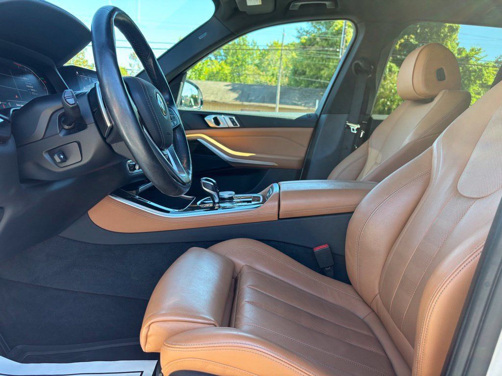 Used 2019 BMW X5 xDrive40i w/ Premium Package 2 AWD/4WD image 18
