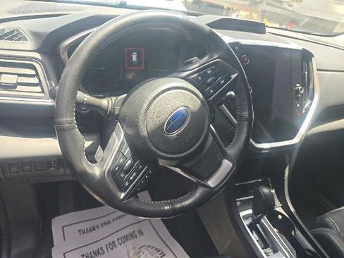 Used 2023 Subaru Ascent Limited AWD/4WD image 9