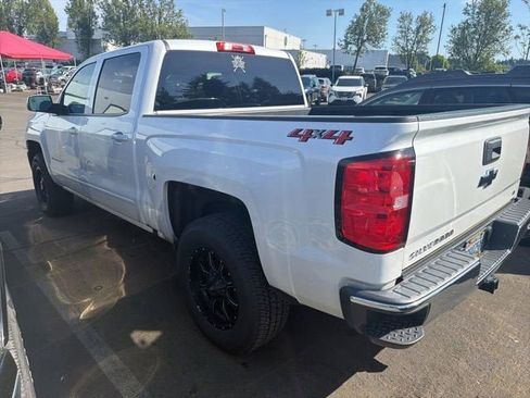 Used 2018 Chevrolet Silverado 1500 LT w/ All Star Edition AWD/4WD image 2