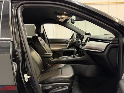 Used 2024 Jeep Compass Latitude AWD/4WD image 22