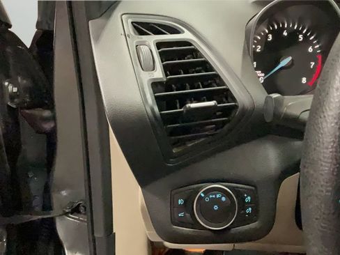 Used 2018 Ford Escape SE AWD/4WD image 18