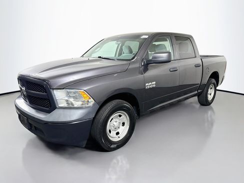 Used 2018 RAM 1500 Tradesman w/ Popular Equipment Group RWD image 4