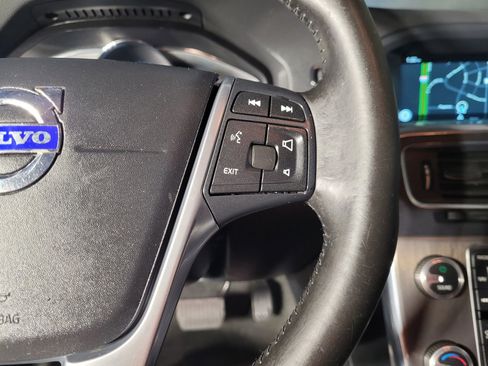 Used 2016 Volvo S60 T5 Premier image 26