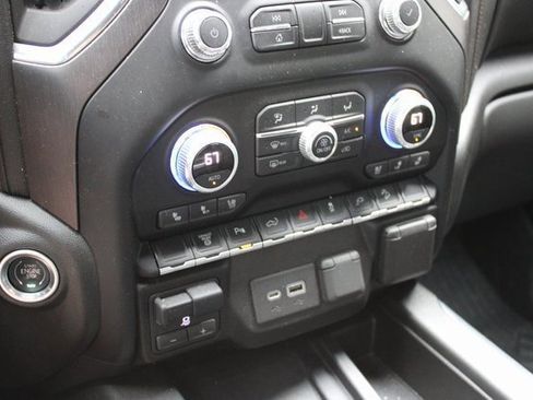 Used 2022 GMC Sierra 2500 AT4 w/ AT4 Preferred Package image 26