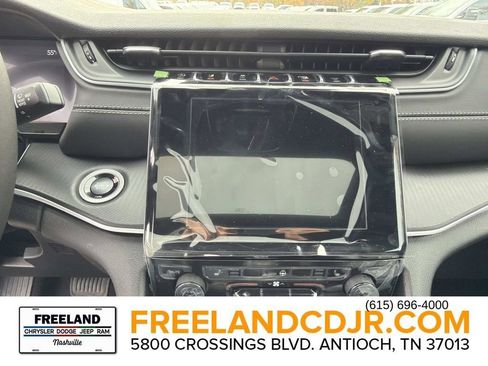 New 2025 Jeep Grand Cherokee L Altitude AWD/4WD image 27
