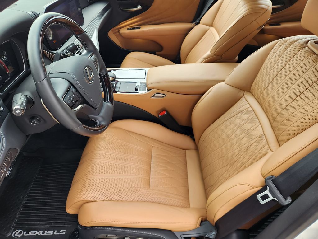 Certified 2022 Lexus LS 500 w/ Interior Upgrade Package RWD image 13