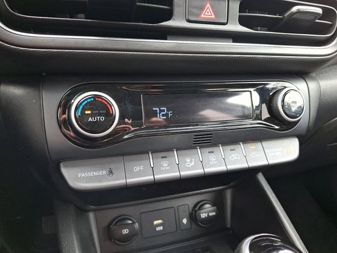 Certified 2023 Hyundai Kona SEL w/ Convenience Package image 20