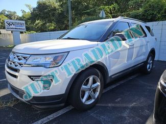 Used 2018 Ford Explorer XLT FWD video 1