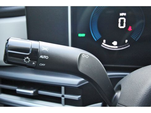 Certified 2026 Hyundai Santa Fe SE FWD image 20