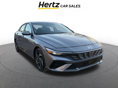Used 2025 Hyundai Elantra SEL