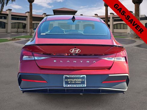 Certified 2025 Hyundai Elantra Sport FWD image 7