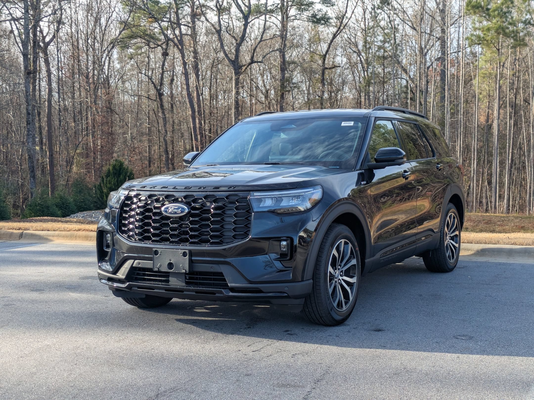 New 2026 Ford Explorer ST-Line w/ Premium Package RWD image 6