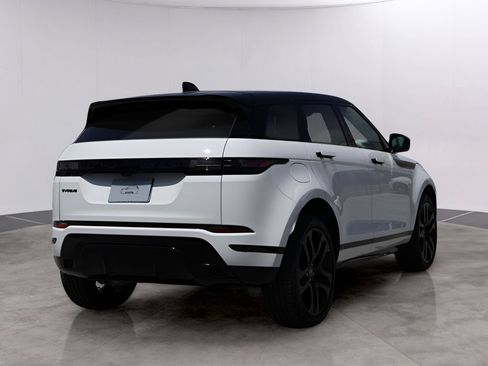 Certified 2026 Land Rover Range Rover Evoque Dynamic SE AWD/4WD image 7