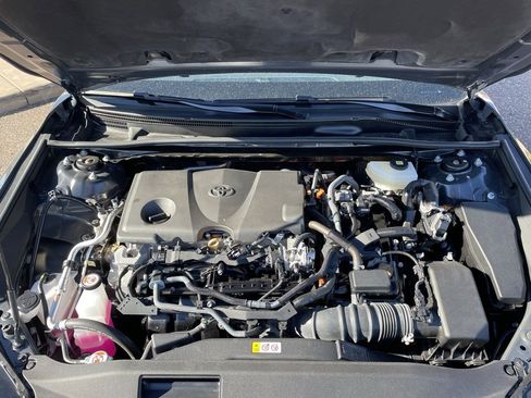 Certified 2025 Toyota Camry LE image 9