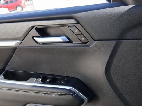 Certified 2025 GMC Acadia Elevation image 44