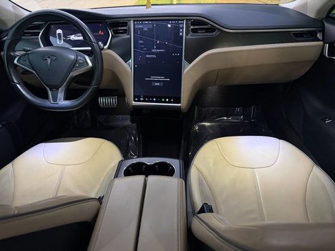 Used 2013 Tesla Model S Performance image 8
