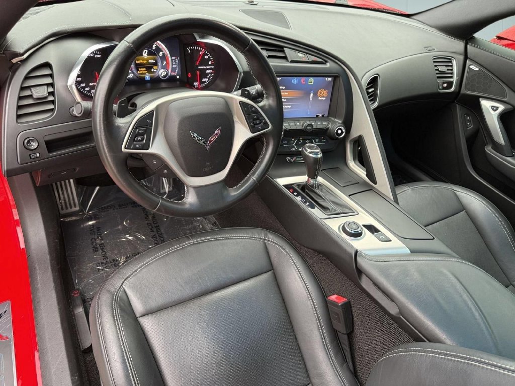 Used 2015 Chevrolet Corvette Stingray Coupe RWD image 11