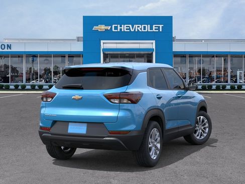 New 2026 Chevrolet TrailBlazer LS w/ LS Convenience Package FWD image 4