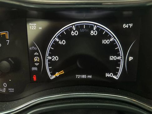 Used 2019 Jeep Grand Cherokee Limited w/ Luxury Group II image 10