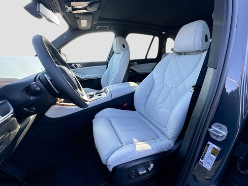 New 2026 BMW X5 sDrive40i w/ Premium Package RWD image 15