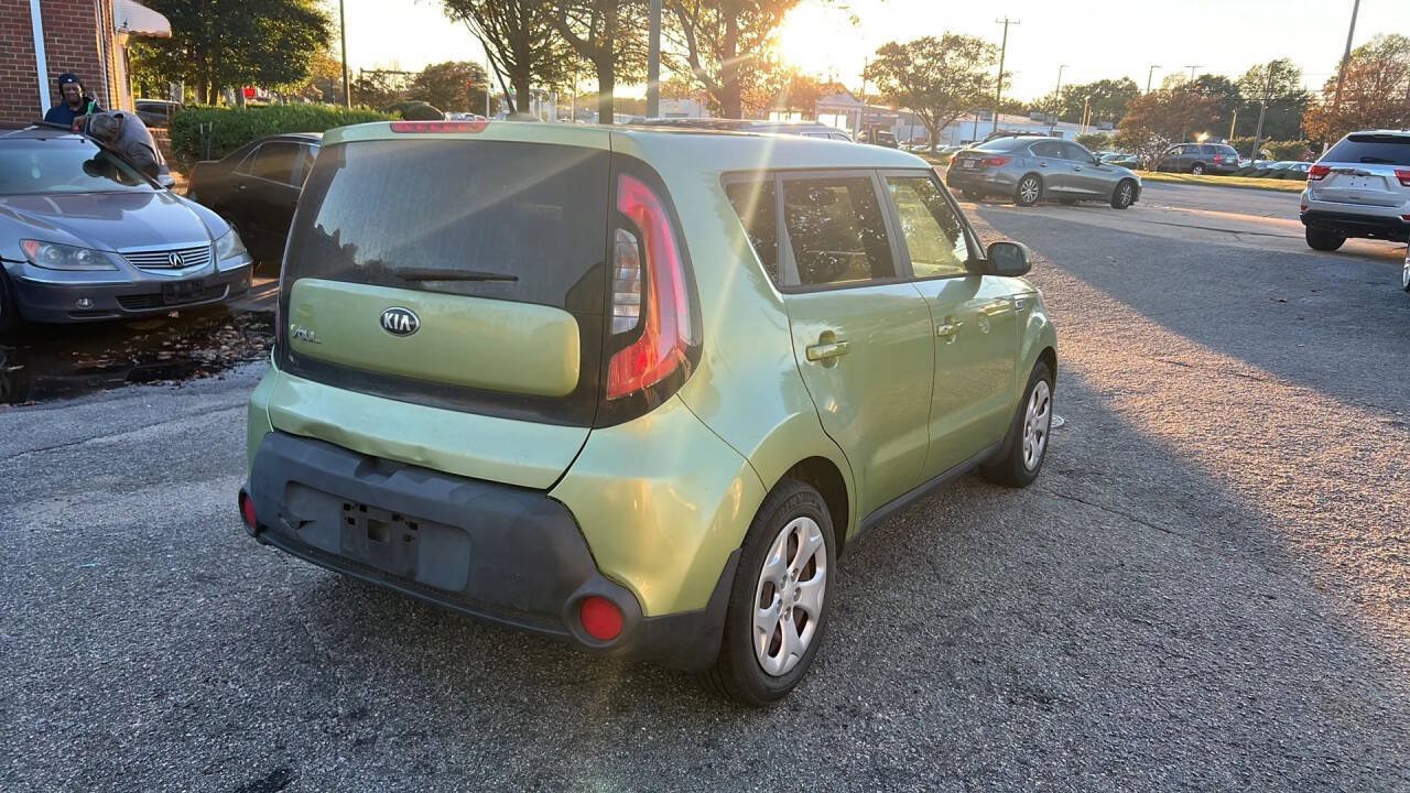 Used 2015 Kia Soul FWD image 5