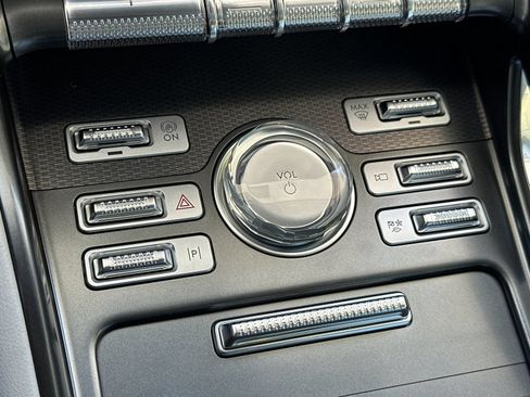 New 2026 Lincoln Nautilus Premier w/ Equipment Group 102A AWD/4WD image 20