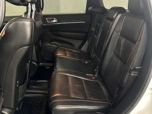 Used 2016 Jeep Grand Cherokee Limited 75th Anniversary AWD/4WD image 31