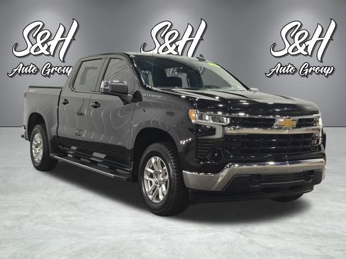 Used 2023 Chevrolet Silverado 1500 LT w/ Max Trailering Package image 2