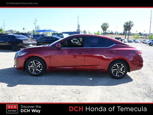 Used 2025 Nissan Sentra SV w/ All-Weather Package image 4