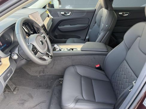 New 2026 Volvo XC60 B5 Plus w/ Climate Package AWD/4WD image 5