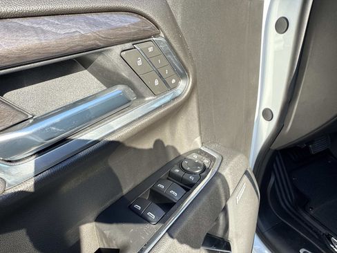 New 2025 Chevrolet Silverado 1500 LTZ image 18