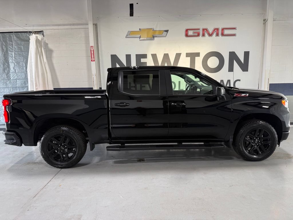 New 2026 Chevrolet Silverado 1500 RST w/ Z71 Off-Road Package AWD/4WD image 33