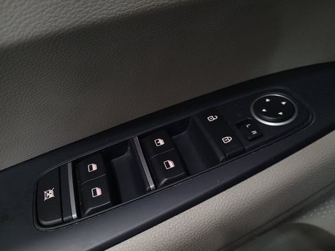 Used 2020 Kia Forte LXS FWD image 27