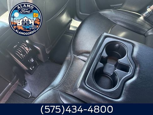 Used 2024 Jeep Compass Latitude image 16