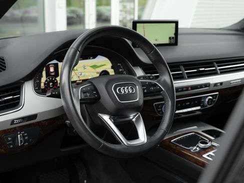 Used 2019 Audi Q7 2.0T Premium Plus w/ Premium Plus Package AWD/4WD image 11