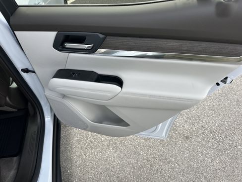 Used 2026 GMC Terrain Denali w/ LPO, Floor Liner Package image 17