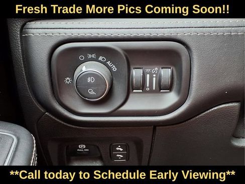 Used 2022 RAM 1500 Limited AWD/4WD image 15