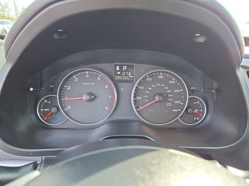 Used 2014 Subaru Outback 2.5i Premium image 19