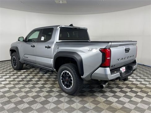 New 2025 Toyota Tacoma TRD Off-Road image 5