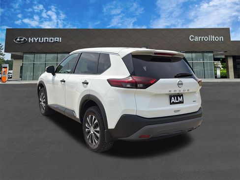 Used 2022 Nissan Rogue S AWD/4WD image 7
