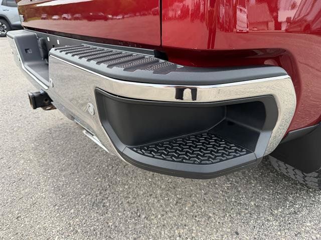 Used 2021 Chevrolet Silverado 1500 LTZ w/ LTZ Premium Package AWD/4WD image 30