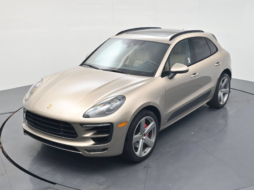 Used 2017 Porsche Macan GTS AWD/4WD image 38