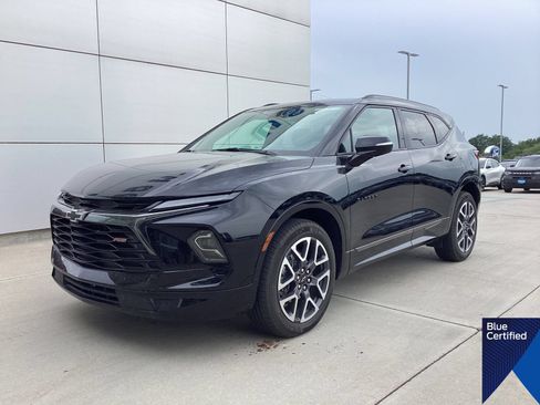 Used 2025 Chevrolet Blazer RS AWD/4WD image 1