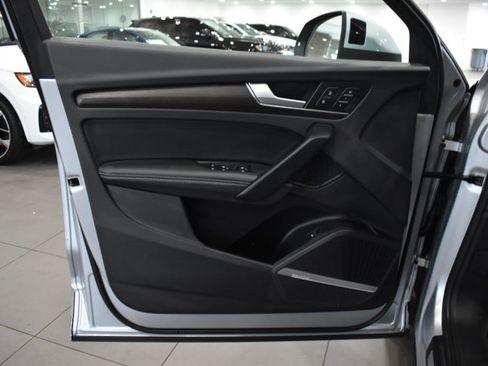 Used 2023 Audi Q5 2.0T Premium Plus w/ Premium Plus Package image 31