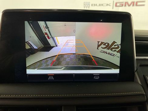 Certified 2023 GMC Yukon SLT image 17